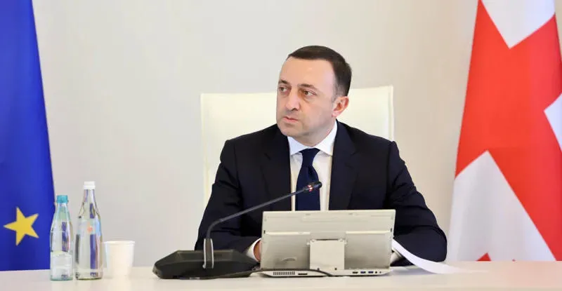Премьер – Правящая партия отреагирует на все те пункты, о которых мы говорили с г-ном Боррелем – С нашей стороны будет сделано все, и больше не будет существовать причин, по которым страна не должна получить статус