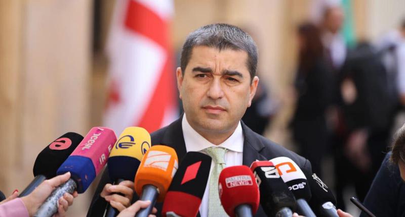 Shalva Papuashvili: Zviad Tsetskhladze，与欧盟大使据说有通信往来，他冷血地计划着一场街头战争——很早以前就很明显，布鲁塞尔选择的反格鲁吉亚道路会导致支持恐怖分子。