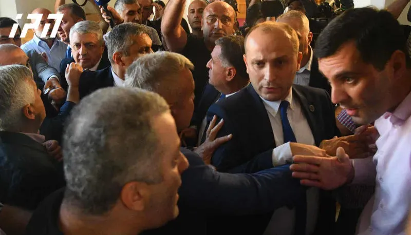 Physical confrontation between the opposition and Georgian Dream MPs in the lobby of the Parliament