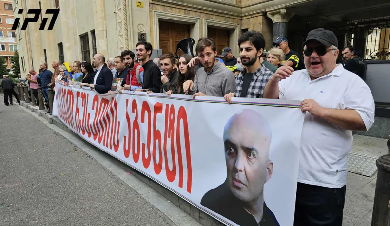 The rally with the demand "Arrest the Russian agent Otar Partskhaladze" ongoing near the Parliament