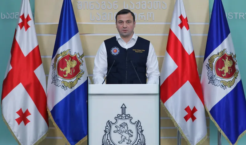 შსს-მ თბილისსა და რეგიონებში ნარკოდანაშაულისთვის 112 პირი დააკავა, მათ შორის 66 ნარკორეალიზატორია