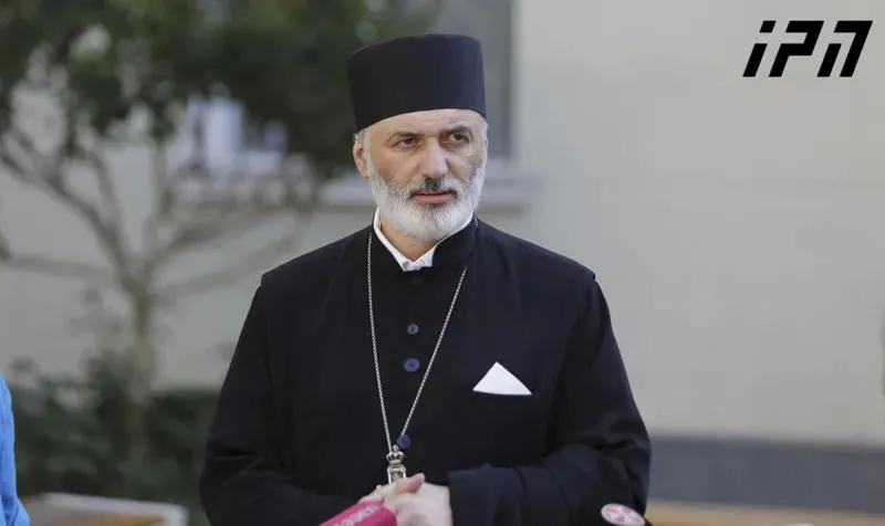 დეკანოზი ანდრია არის ინფორმაცია პატრიარქის სიონში დაკრძალვის შესახებ, მაგრამ სინოდმა უნდა გადაწყვიტოს და დაკრძალვის თარიღიც დადგინდება.