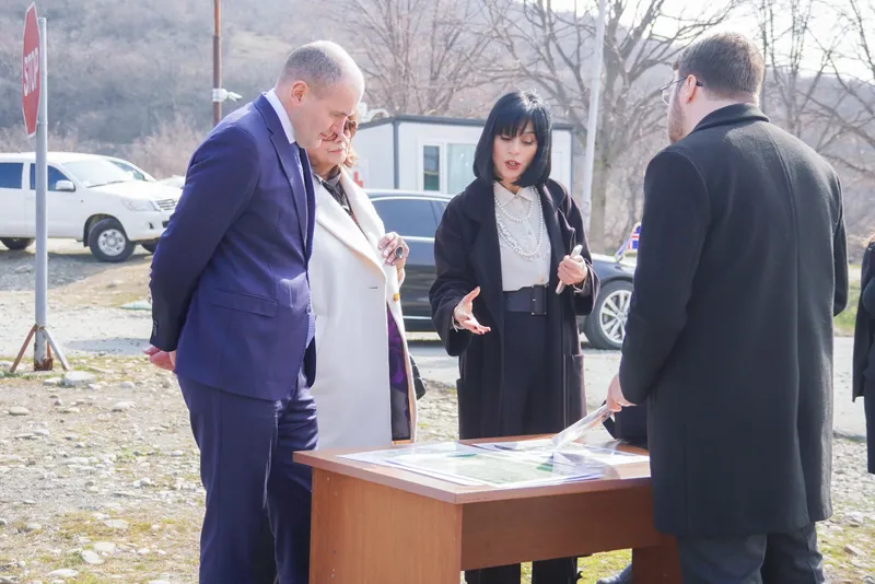 ისლანდიის პრეზიდენტი ოძისში საოკუპაციო ხაზთან - ჩვენ არ უნდა შევეგუოთ მსგავსი სიტუაციის არსებობას - საერთაშორისო საზოგადოებამ თავისი ვალდებულებები უნდა გაიაზროს