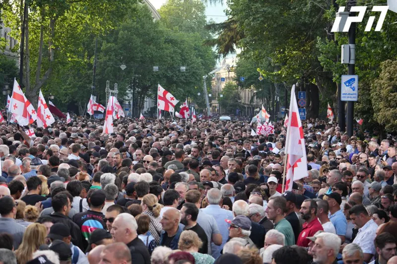 Organized by "Georgian Dream", a public celebration is taking place on Rustaveli Avenue