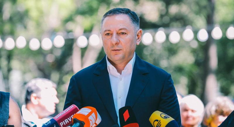 瓦赫坦·戈梅拉乌里被传唤到检察总长办公室接受讯问，与乔尔查纳事件有关。