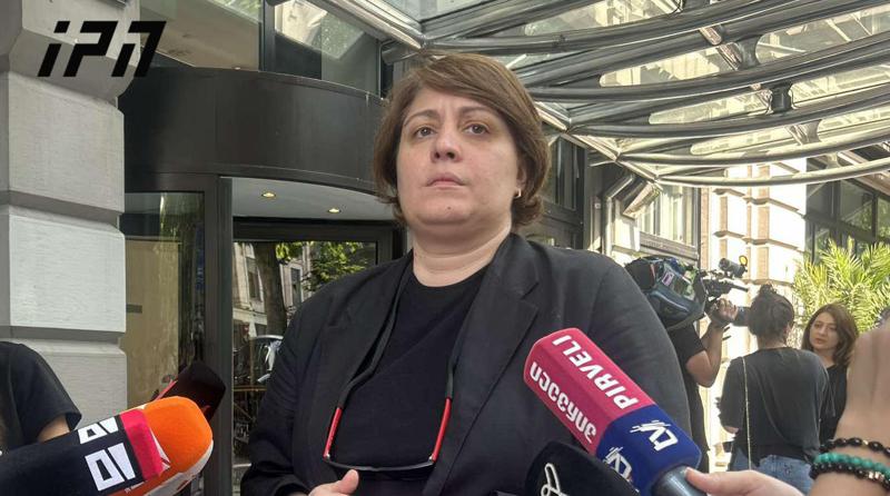 埃琳·霍什塔里亚：当前的逮捕正是为了这个目的，就是心理上击垮我们，让我们相信他们会击败我们所有人——我们需要做什么？团结在斗争策略周围