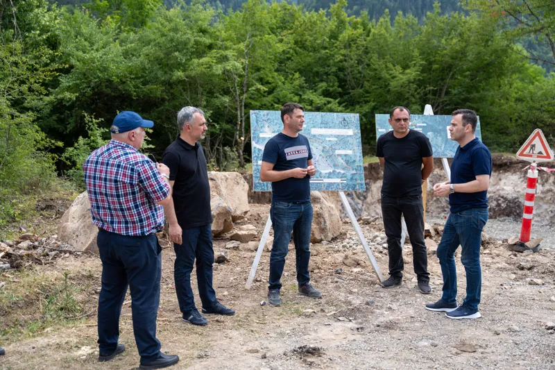 ქალაქ ბორჯომში წყალმომარაგების სისტემის ოპტიმიზაციის სამშენებლო სამუშაოები მიმდინარეობს