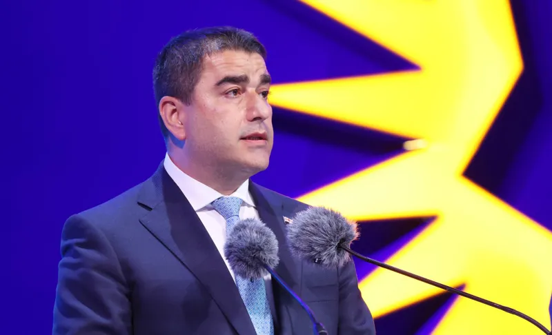 შალვა პაპუაშვილი სამეგრელო-ზემო სვანეთს - ეს მხარე ვლაქერნის ღვთისმშობლის და უშგულის ლამარიას მხარეა, ეს მხარე ღვთისმშობლის კვართის მცველთა მხარეა - 26 ოქტომბერს აქ უნდა ითქვას მთავარი სიტყვა