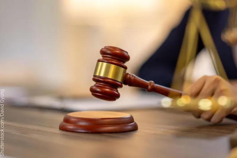 在戈米山事故导致4名游客死亡一案中被  拘留的小巴司机已被判处审前拘留