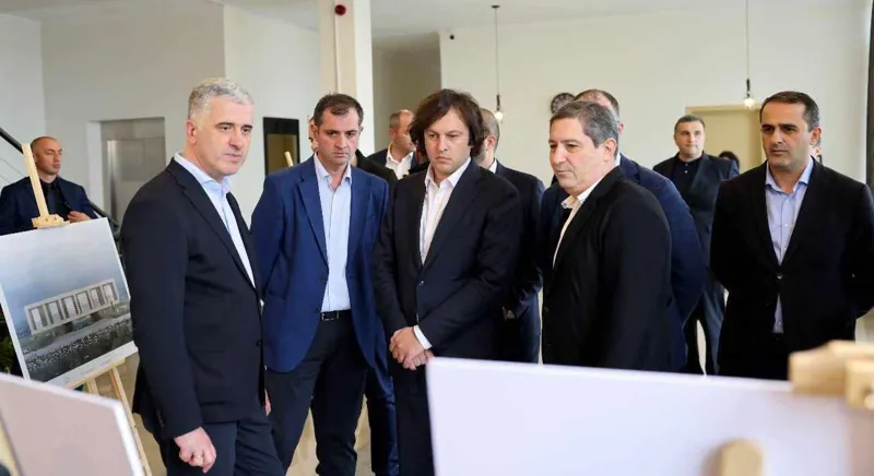 ოთარ შამუგია - ყოველდღიურად დაახლოებით 10-11 ათასი ტონა ყურძნის გადამუშავება ხდება