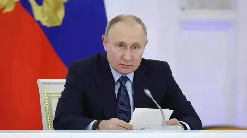 Vladimir Putin extends visa-free travel for Georgian citizens
