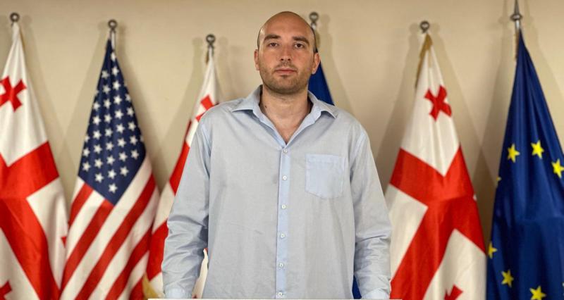 Irakli Pavlenishvili: 看起来，一个“氏族”斗争和战斗在寡头的宫廷中正在进行中。