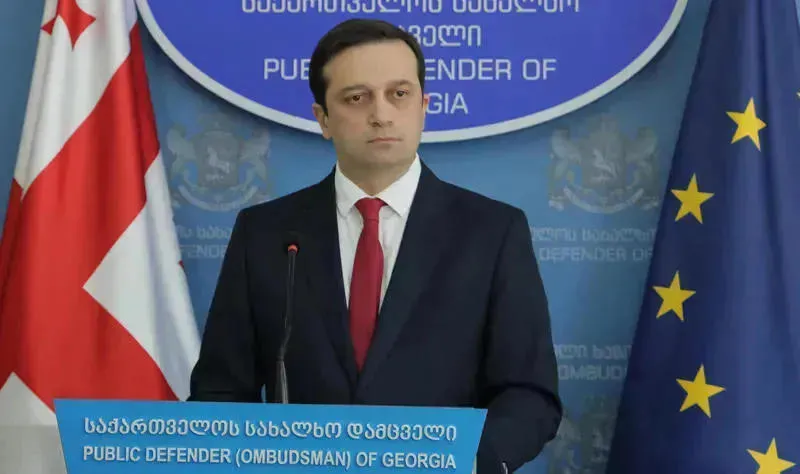 Levan Ioseliani: It is not allowed to use any type of force against a journalist who covers current events, this is a crime - citizens are being detained on live broadcasts, my representatives are in isolation cells