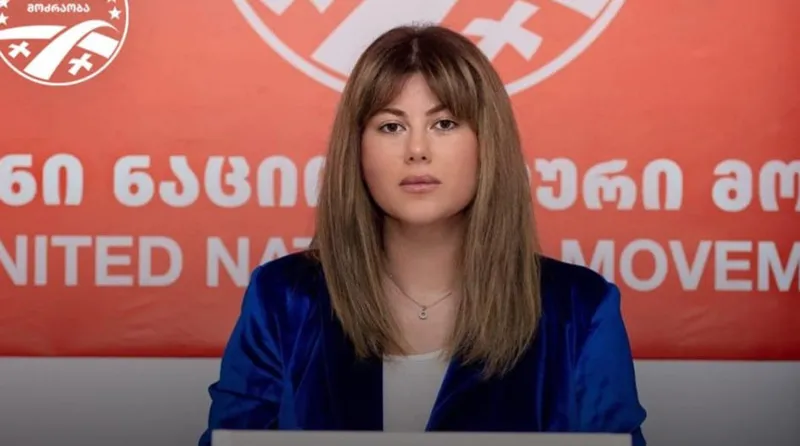 Member of the "National Movement": several teachers gave us an SMS message, from which it can be seen that a member of the Poti City Council organized the sending of teachers from Poti to Zugdidi to attend Ivanishvili's speech