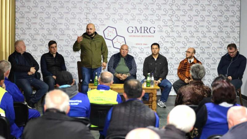 „ქართული ოცნება“ წინასაარჩევნო კამპანიის ფარგლებში ოზურგეთში შეხვედრებს განაგრძობს
