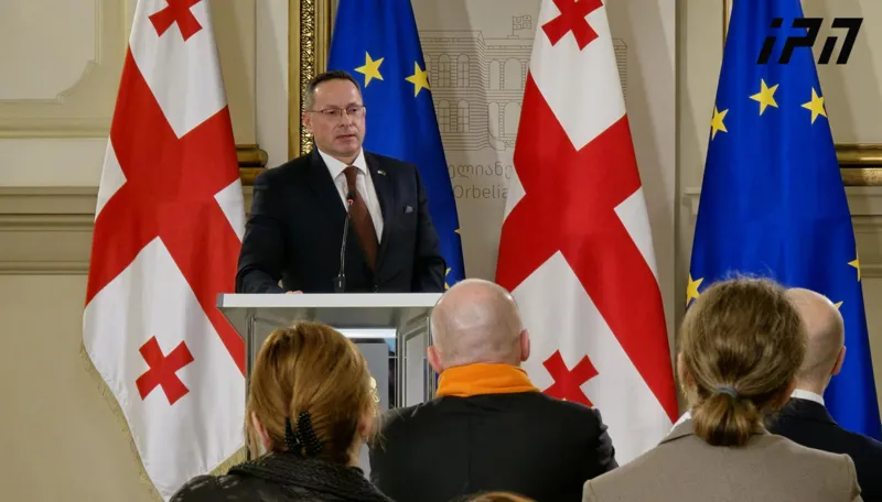 Žygimantas Pavilionis: 3-4 years ago, I noticed that those who criticized the Georgian government there where no longer meetings - this is the Soviet approach