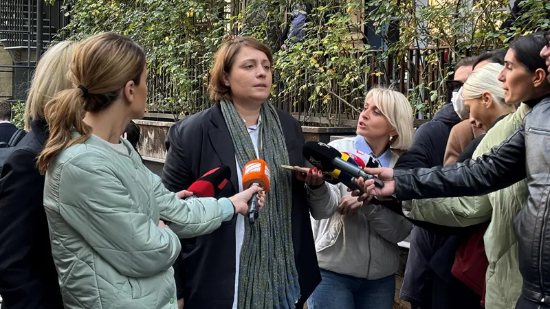 Elene Khoshtaria: today, at 19:00, we must gather on Rustaveli, our partners will come, address the people and show that we are Europe, Europeans