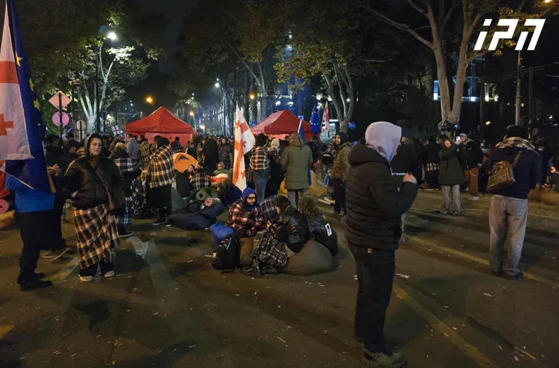 The participants of the rally spent the night in tents