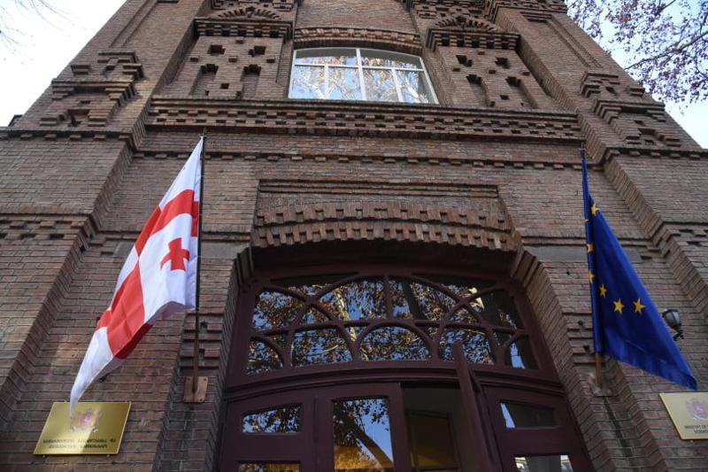 教育部：申请者在选择多个学院时不会面临限制。