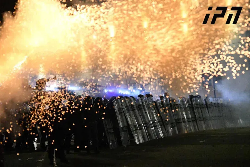GYLA: The decision to break up the rally on December 2-3 was still illegal - demonstrators were chased, verbally abused, detained by violent methods and gas canisters were fired from the roof of the building