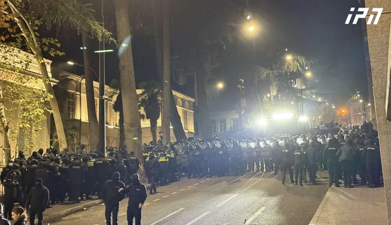 In the territory adjacent to the Parliament, on Chichinadze and Chitadze streets, special forces are stationed with special equipment