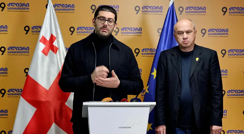 Saba Buadze: Representatives of Tbilisi City Hall are bargaining with more than 250 petition signers, threatening and asking them to withdraw their signatures in exchange for a New Year's bonus