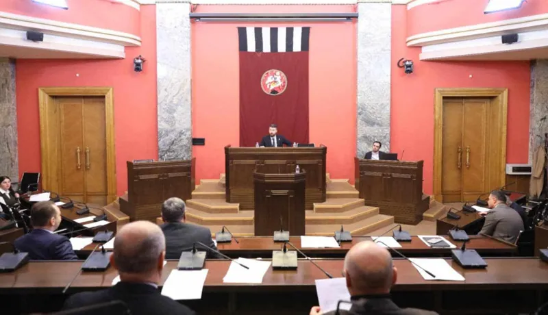 პარლამენტის იურიდიულ საკითხთა კომიტეტმა უზენაესი სასამართლოს მოსამართლეობის კანდიდატის კანონის მოთხოვნებთან შესაბამისობის დადგენის მიზნით სამუშაო ჯგუფი შექმნა