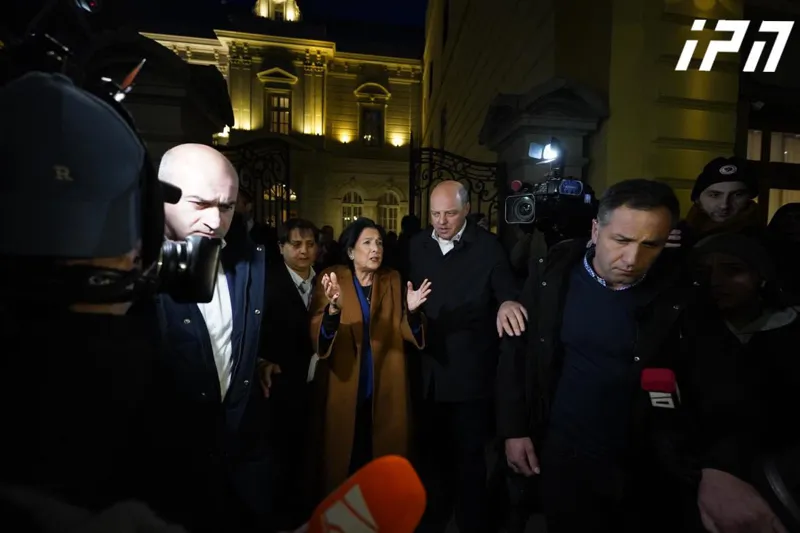 President Salome Zurabishvili has arrived at the protesters near the Orbeliani Palace