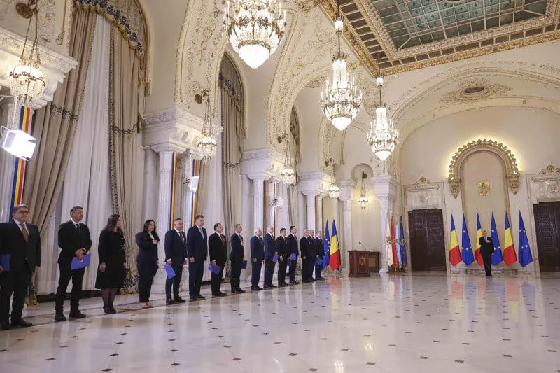რუმინეთის პარლამენტმა ახალი მთავრობის შემადგენლობა დაამტკიცა