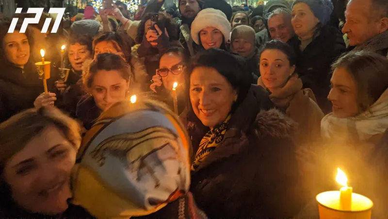 Salome Zurabishvili: Rustaveli Avenue is a place that will bring us victory. I wish that those who are locked in the Parliament or other buildings could see these people. This requires understanding and compromise—it is time for new elections