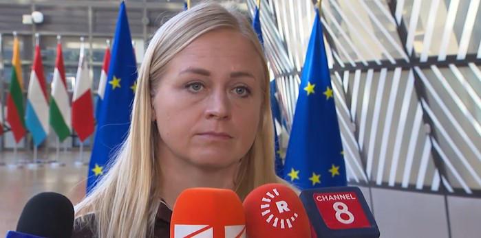 Elina Valtonen: 这个新法律，它禁止资助民间社会组织并限制人民的自由，是格鲁吉亚走错方向的又一步。