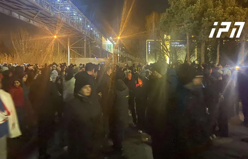 The protesters marched to the City Court and will eventually join the ongoing protest on Rustaveli Avenue
