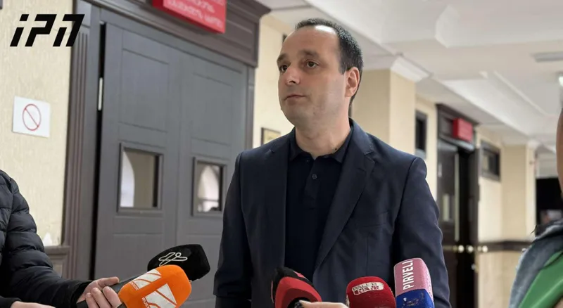 According to the lawyer, Gigi Ugulava is being accused of blocking the road; however, he has not committed any administrative offense