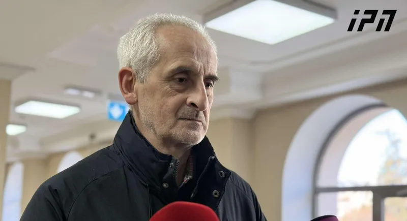 ანდრო ჭიჭინაძის მამა - ეს ყველაფერი, რაც დღეს სასამართლოში ხდებოდა, აბსურდულად მიმაჩნია