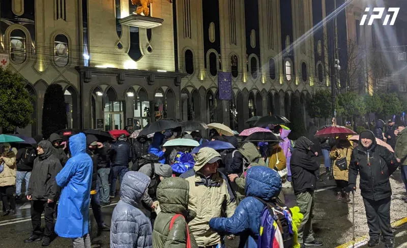 A protest is taking place on Rustaveli Avenue – traffic is blocked