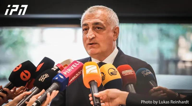 马穆卡·哈扎拉泽：37年前，21位英雄为自由、尊严和独立的格鲁吉亚理念牺牲了自己——这是一个永不可改写的自我牺牲行为——今天，我们有责任确保  这一牺牲不仅仅停留在记忆中——它必须转化为行动。