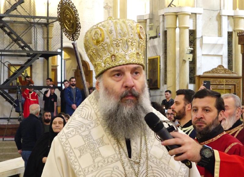 希奥都主教：我们不应该害怕谦卑；相反，我们应该记住它带给我们的祝福——它将我们提升到这个世界的悲伤之上，并带给我们圣灵中的喜悦，这是天国福乐的开始。