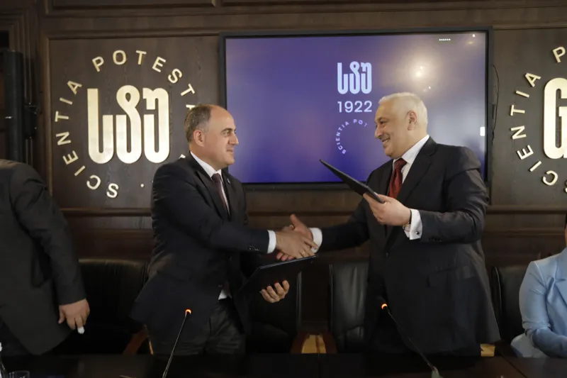 საქართველოს ტექნიკურ უნივერსიტეტსა და სემეკის მიერ დაფუძნებულ ენერგეტიკის სასწავლო ცენტრს შორის თანამშრომლობის მემორანდუმი გაფორმდა