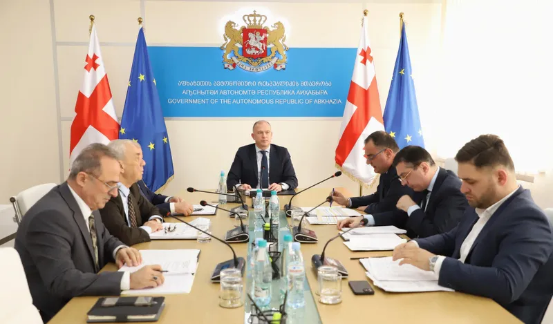 აფხაზეთის ავტონომიური რესპუბლიკის მთავრობის თავმჯდომარის, ლევან მგალობლიშვილის ხელმძღვანელობით მთავრობის სხდომა გაიმართა
