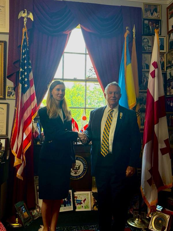 Tina Bokuchava and Petre Tsiskarishvili meet with Congressman Joe Wilson and Senator Roger Wicker