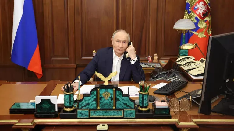 Владимир Путин - Разговор с Дональдом Трампом был содержательным и откровенным - Россия готова работать над меморандумом с Украиной, включающим прекращение огня