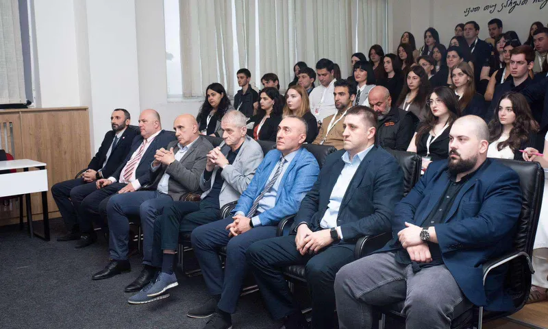 კავკასიის საერთაშორისო უნივერსიტეტში საერთაშორისო სტუდენტური კონფერენცია - “საერთაშორისო ურთიერთობების, საერთაშორისო სამართლისა და მედიის თანამედროვე გამოწვევები” გაიხსნა
