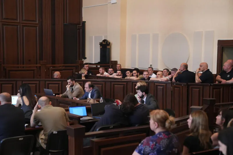 An officer from the Special Tasks Department, who was questioned in the case of Andro Chichinadze, Onise Tskhadadze, and 9 other individuals detained during the protests, stated that he was wearing an identifying mark