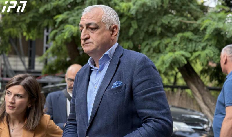 马穆卡·哈扎拉泽发布了一份声明，关于以德国大使及其妻子名义的房地产租赁协议。