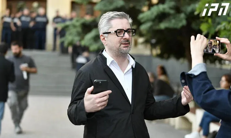 Nika Gvaramia, who was sentenced to imprisonment, arrived at Rustavi No. 12 penitentiary on his own
