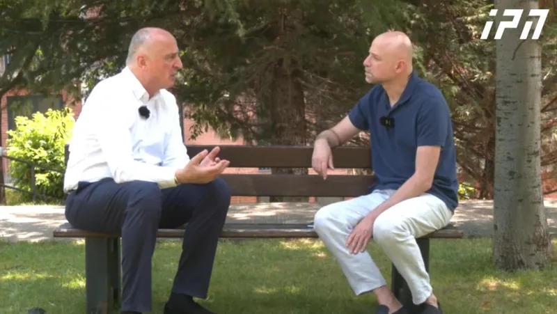 巴德里·贾帕里泽：不幸的是，一些同事公开声明抵制是唯一正确的决定，而没有与我们协调那个立场。我相信，如果我们大家一起加入战斗，我们会获胜。