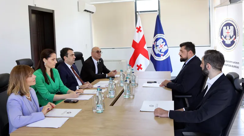 რაჟდენ კუპრაშვილი, „საქართველოს ადვოკატთა ასოციაციის" თავმჯდომარეს შეხვდა