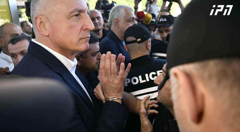 巴德里·贾帕里泽：我们同意总统萨洛梅·祖拉比什维利的观点，即选举不会在 10 月 4 日举行！——这是一个战场，我们决定通过斗争进入它，与格鲁吉亚人民一起。