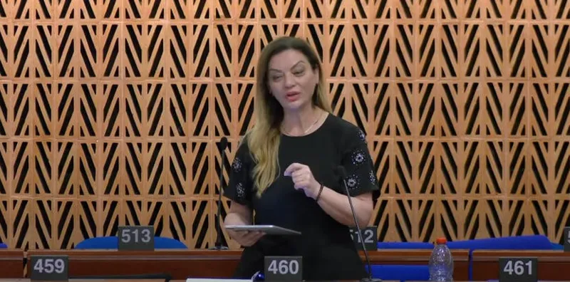 ალბანა ვოკში - საქართველოდან მძიმე და საგანგაშო ამბები კვლავ მოდის - თუ თვალს არ გავუსწორებთ რეალობას, მალე ყველა ოპოზიციური ლიდერი ციხეში აღმოჩნდება, ოპოზიცია კი აღარ იარსებებს - ეს არის ავტორიტარიზმი, რომელიც ყვირის