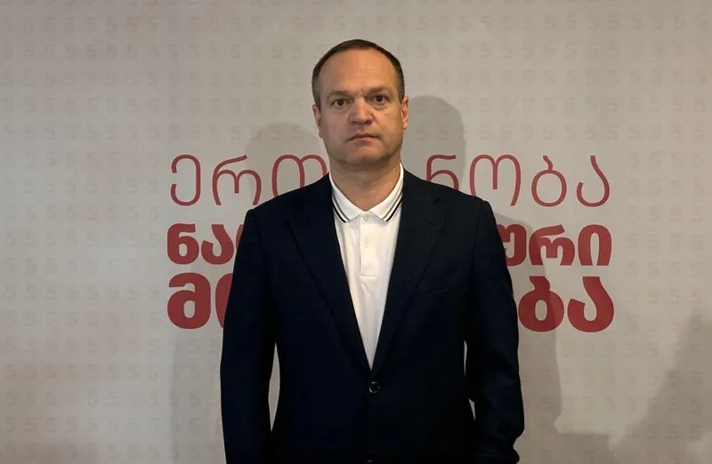 პეტრე ცისკარიშვილი - როგორც ჩანს, ბრიტანეთს აქვს კონკრეტული ინფორმაცია, თუ როგორი თაღლითური სქემებით ცდილობენ და ხშირ შემთხვევაში, ახერხებენ კიდეც ქართველი ე.წ. ბიზნესმენები რუსეთში სხვადასხვა საქონლის მიწოდებას